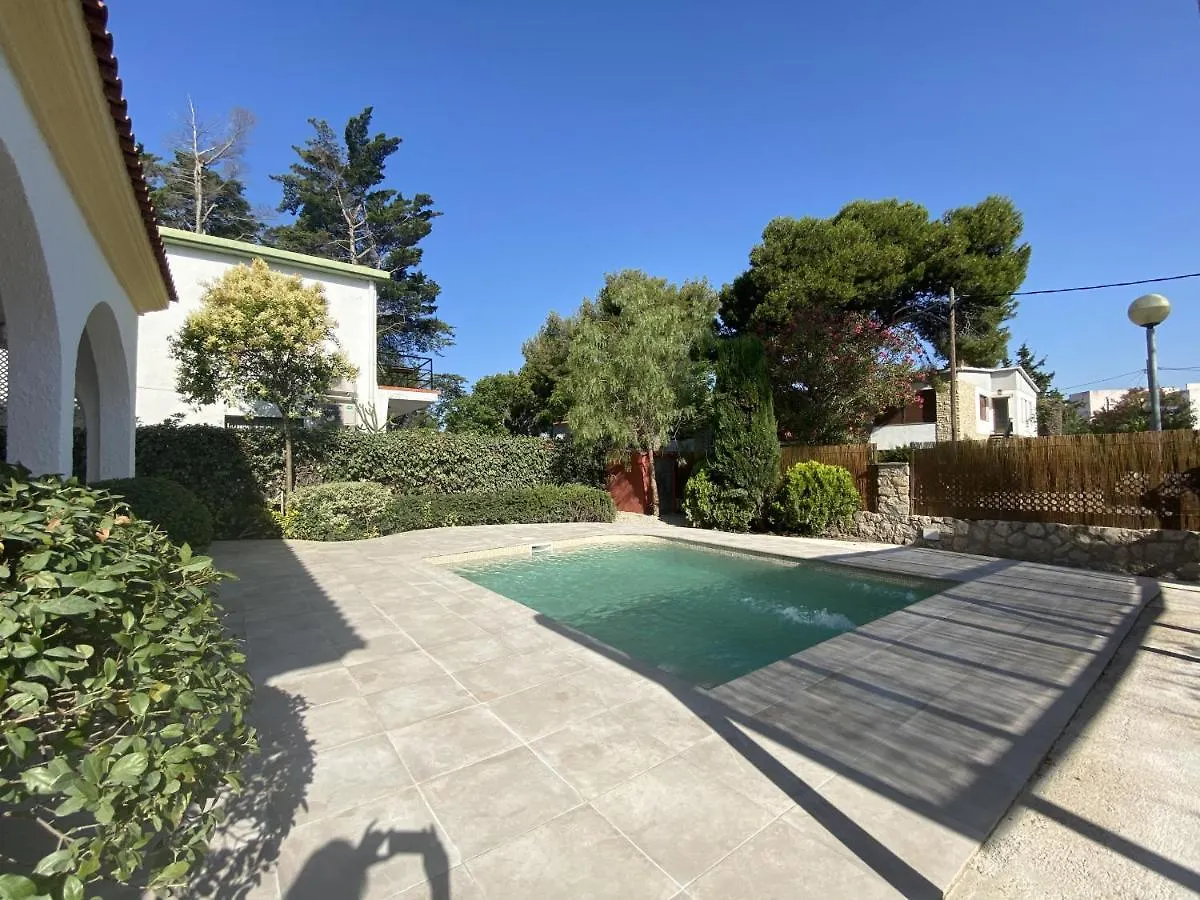 R5 Casa Colonial Villa Coma-ruga Spain
